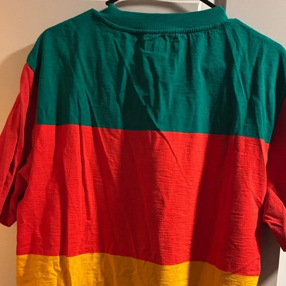 Guess Green Red Yellow Colorblock Logo Tee - Picture 4 of 4